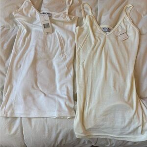 Michael Stars white and cream V-Neck Tees 2 pack NEW WITH TAGS